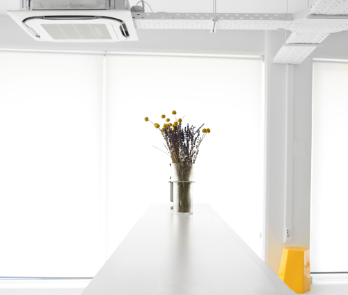 KOMMIGRAPHICS NEW OFFICES-chris tessas