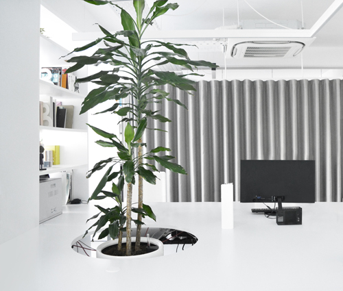 KOMMIGRAPHICS NEW OFFICES-chris tessas